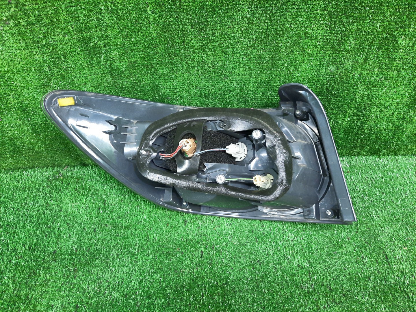 Стоп-сигнал правый задний MAZDA CX-7 ER3P 2 ракурс