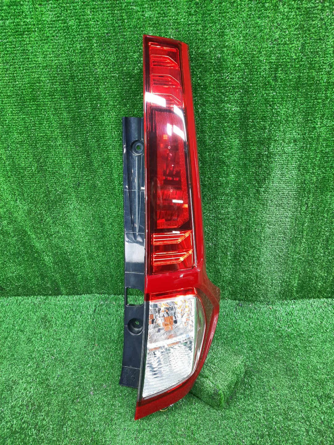 Стоп-сигнал правый задний TOYOTA THOR, JUSTY, TANK, ROOMY M910S, M900S, M900F, M910F, M910A, M900A 1 ракурс