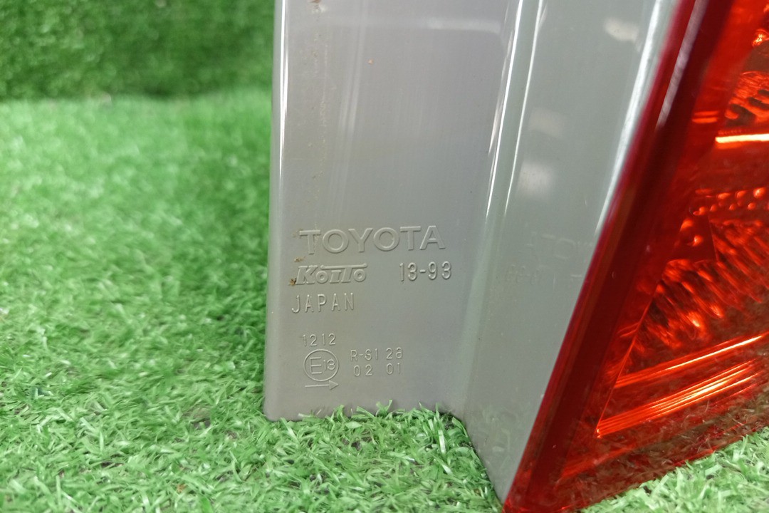 Стоп-сигнал правый задний TOYOTA COROLLA FIELDER NZE121G, ZZE123G, ZZE124G, ZZE122G, NZE124G 3 ракурс