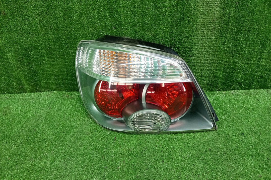Стоп-сигнал левый задний MITSUBISHI AIRTREK, OUTLANDER CU2W, CU4W, CU5W 1 ракурс