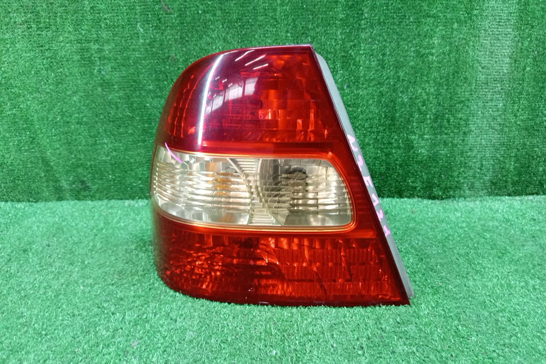 Стоп-сигнал левый задний TOYOTA COROLLA ZZE124, NZE121, NZE120, ZZE122, NZE124, CE121 1 ракурс