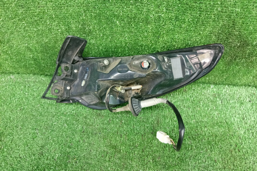 Стоп-сигнал левый задний MAZDA MAZDA 3, 3 BPEP, BP8P, BP5P, BPFP, BPFJ3P, BPFJ3R, BP5R, BP, BPEK3R, BP8R 3 ракурс
