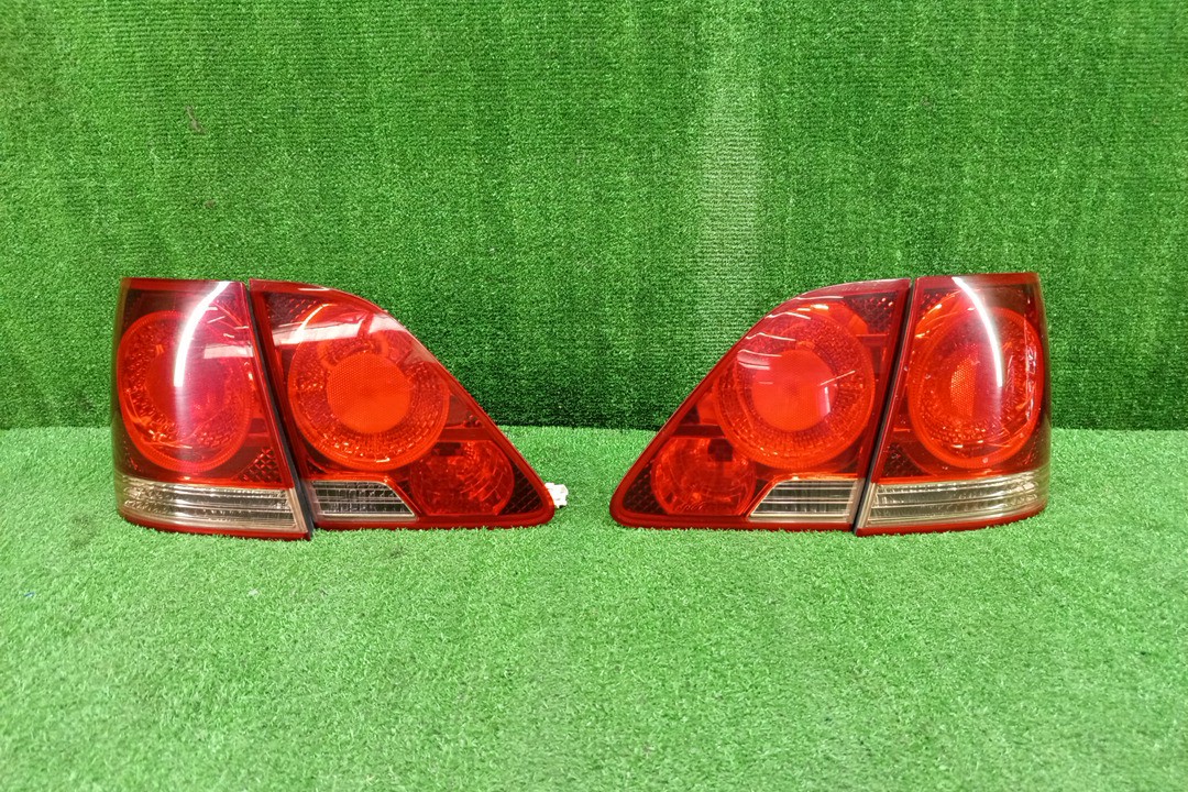 Стоп-сигнал левый задний TOYOTA CROWN GRS182, GRS180, GRS181, GRS183, GRS184 1 ракурс