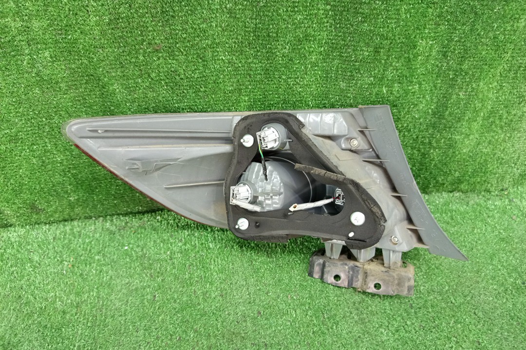 Стоп-сигнал правый задний HONDA FIT ARIA GD6, GD9, GD8, GD7 3 ракурс