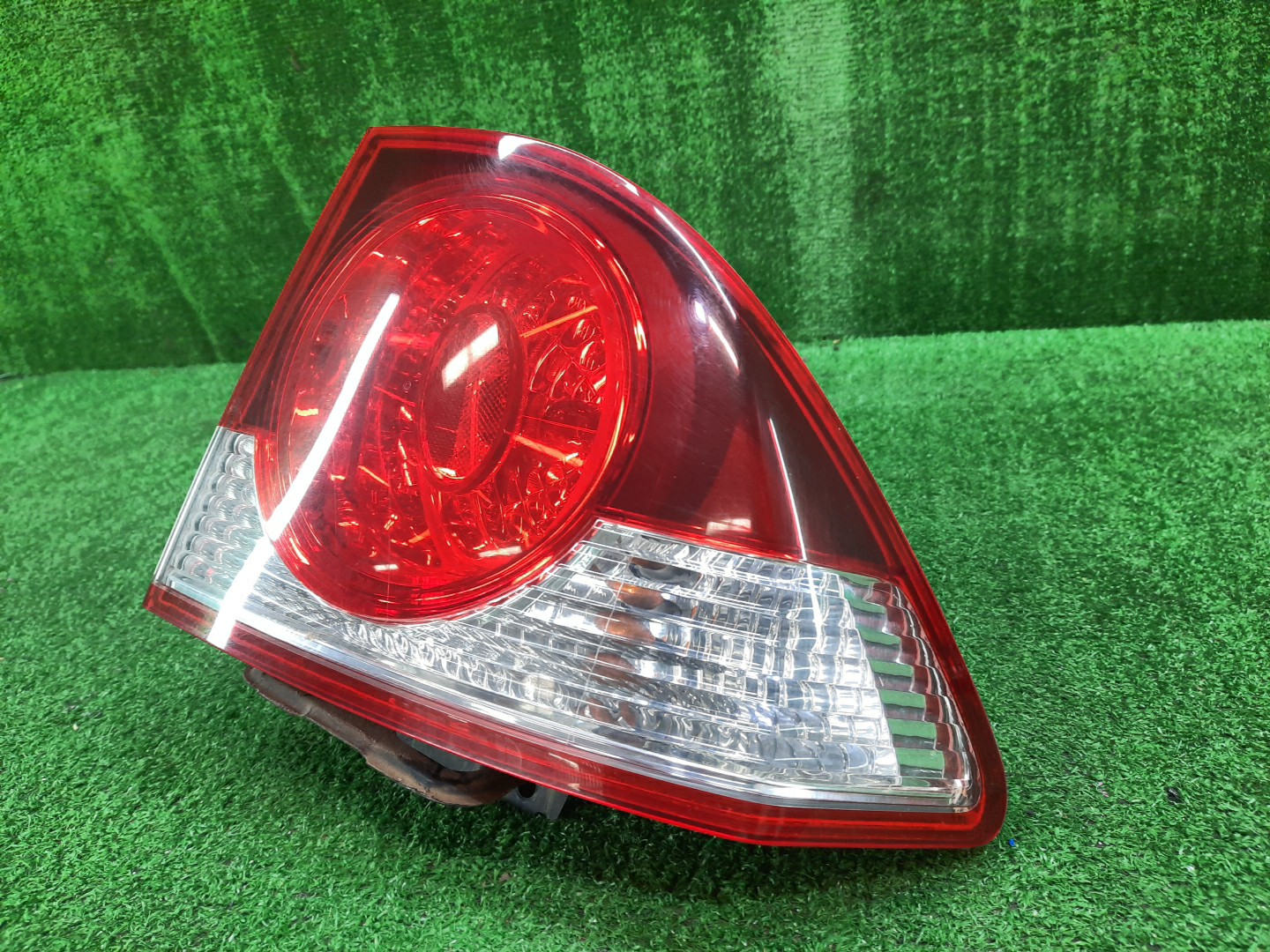 Стоп-сигнал правый задний HONDA CIVIC FD2, FD1, FD3 2 ракурс