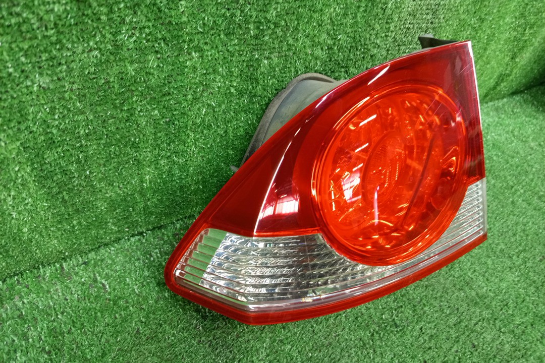 Стоп-сигнал левый задний HONDA CIVIC FD2, FD1, FD3 2 ракурс
