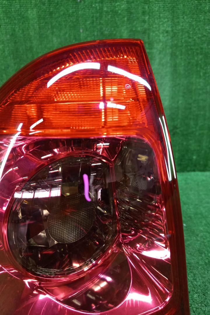 Стоп-сигнал левый задний TOYOTA COROLLA FIELDER NZE121G, ZZE123G, ZZE124G, ZZE122G, NZE124G 3 ракурс