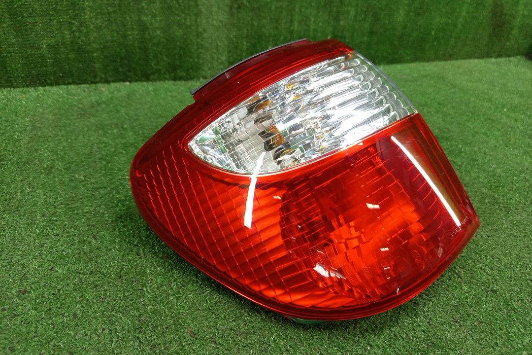 Стоп-сигнал левый задний MAZDA CAPELLA, 626 GWEW, GW8W, GWER, GWFW, GW5R, GW 2 ракурс
