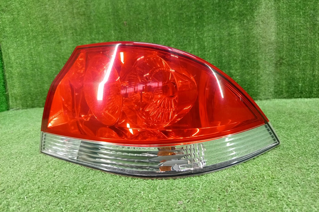 Стоп-сигнал правый задний MITSUBISHI LANCER CEDIA, LANCER CS9A, CS2A, CS5A, CS3A, CS6A, CS1A 2 ракурс