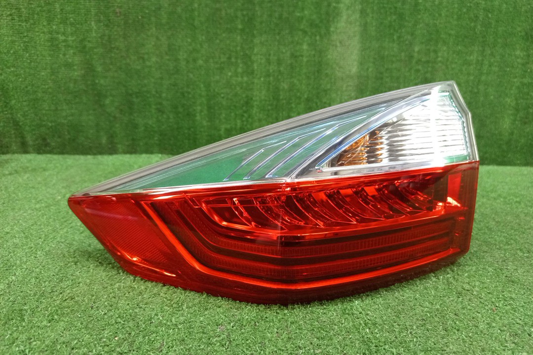 Стоп-сигнал левый задний HONDA GRACE GM4, GM5, GM6, GM9 2 ракурс
