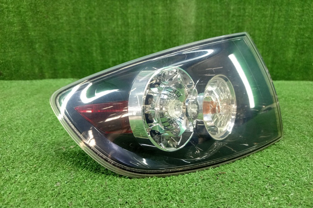 Стоп-сигнал левый задний MAZDA AXELA, MAZDA 3, 3 BK5P, BK3P, BKEP, BK SEDAN 2 ракурс
