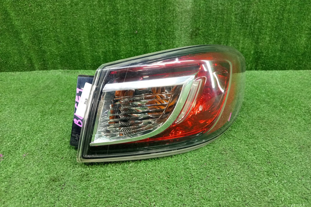 Стоп-сигнал правый задний MAZDA AXELA, MAZDA3, 3 BL6FJ, BL5FP, BLEAP, BLEFP, BLFFP, BL 1 ракурс