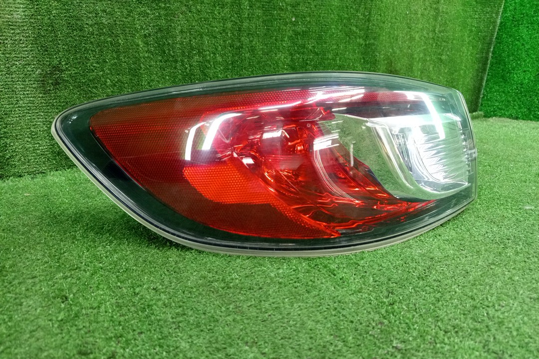 Стоп-сигнал левый задний MAZDA AXELA, MAZDA3, 3 BL6FJ, BL5FP, BLEAP, BLEFP, BLFFP, BL 2 ракурс