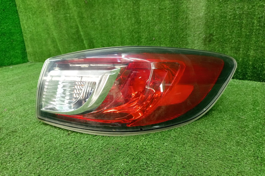Стоп-сигнал правый задний MAZDA AXELA, MAZDA3, 3 BL6FJ, BL5FP, BLEAP, BLEFP, BLFFP, BL 2 ракурс