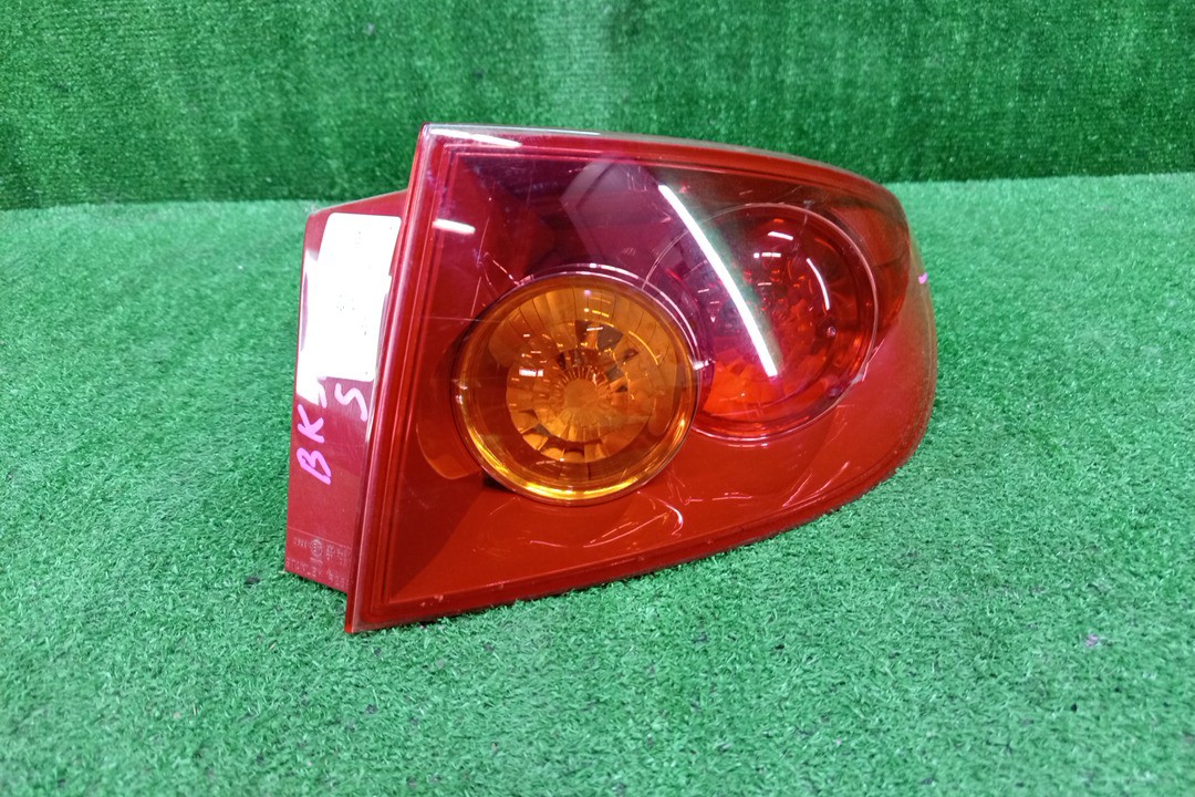 Стоп-сигнал правый задний MAZDA AXELA, MAZDA3, 3 BK5P, BK3P, BKEP, BK SEDAN 1 ракурс
