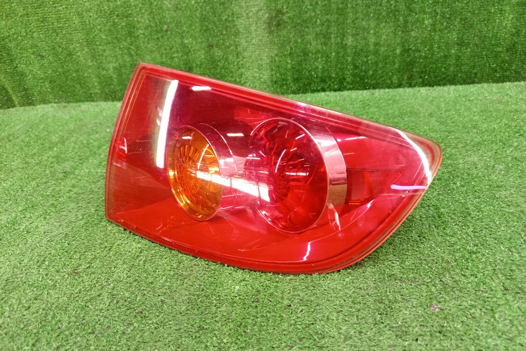 Стоп-сигнал правый задний MAZDA AXELA, MAZDA3, 3 BK5P, BK3P, BKEP, BK SEDAN 2 ракурс