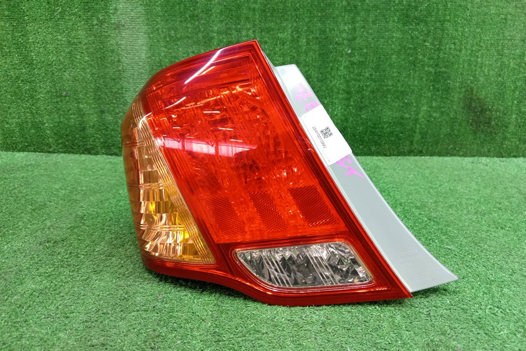 Стоп-сигнал левый задний TOYOTA COROLLA  AXIO NZE141, NZE144, ZRE142, ZRE144 1 ракурс