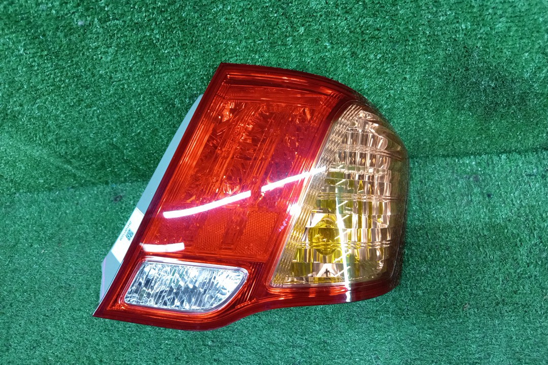 Стоп-сигнал правый задний TOYOTA COROLLA  AXIO NZE141, NZE144, ZRE142, ZRE144 4 ракурс