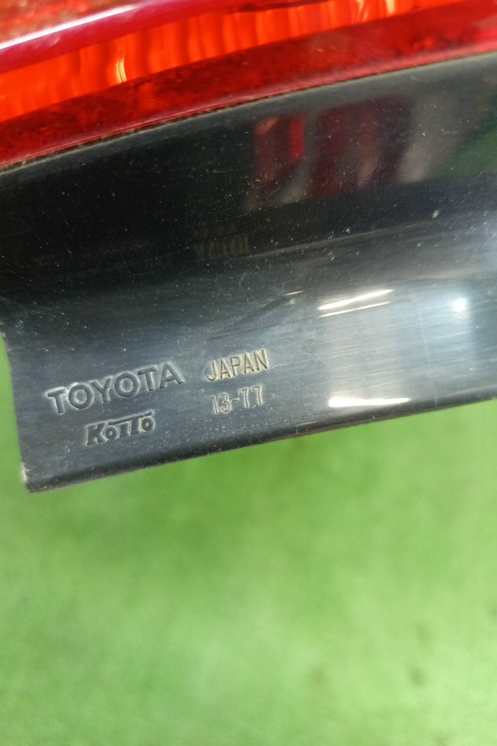 Стоп-сигнал левый задний TOYOTA ALLEX, COROLLA RUNX ZZE124, NZE121, ZZE122, ZZE123, NZE124 5 ракурс