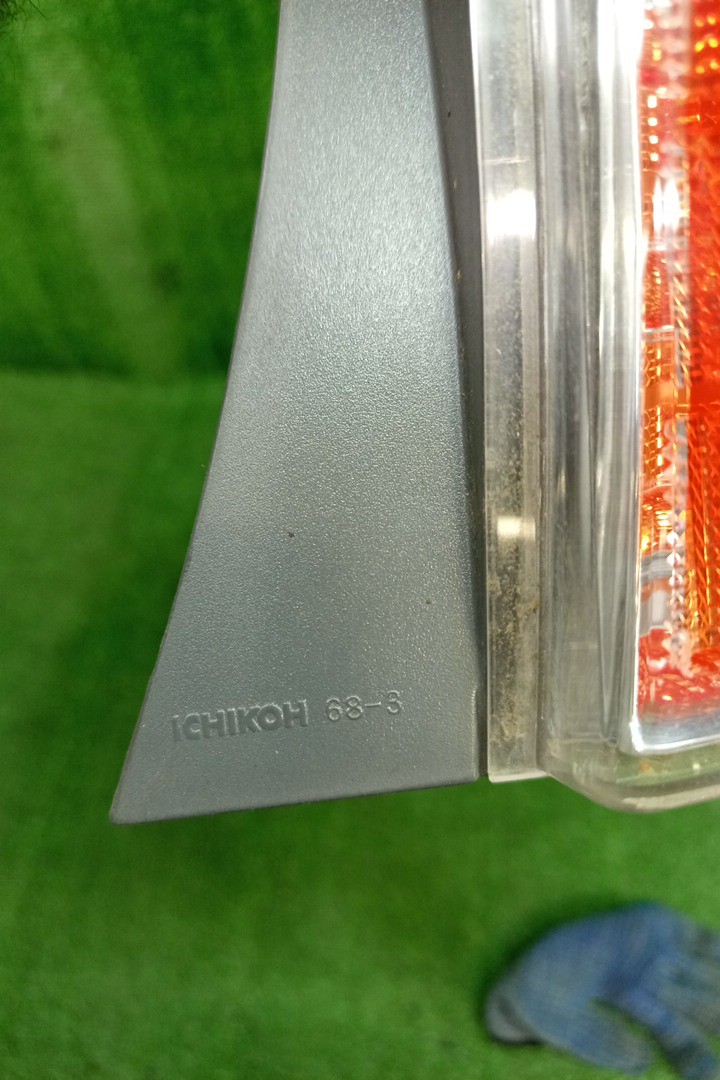 Стоп-сигнал правый задний TOYOTA WISH ZRE152N, S500U, ZNE10, ZNE14, ANE10G, ZNE10G, ANE11W, ZNE14G 5 ракурс