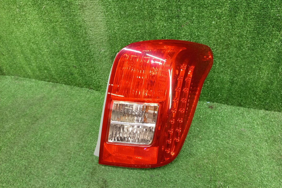 Стоп-сигнал правый задний TOYOTA COROLLA FIELDER, FIELDER ZRE144G, ZRE142G, NZE144G, NZE141G 1 ракурс