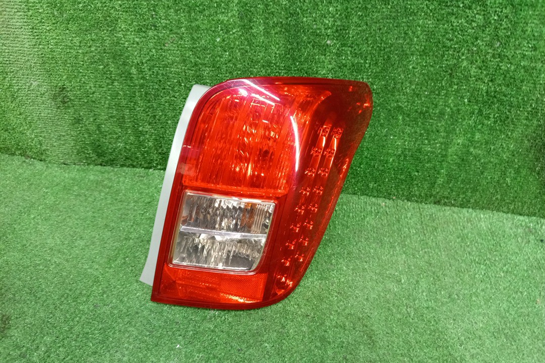 Стоп-сигнал правый задний TOYOTA COROLLA FIELDER, FIELDER ZRE144G, ZRE142G, NZE144G, NZE141G 1 ракурс