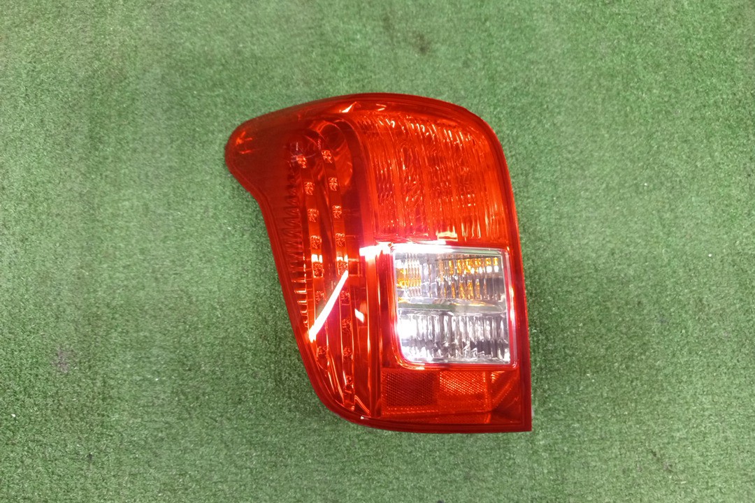 Стоп-сигнал левый задний TOYOTA COROLLA FIELDER, FIELDER ZRE144G, ZRE142G, NZE144G, NZE141G 1 ракурс