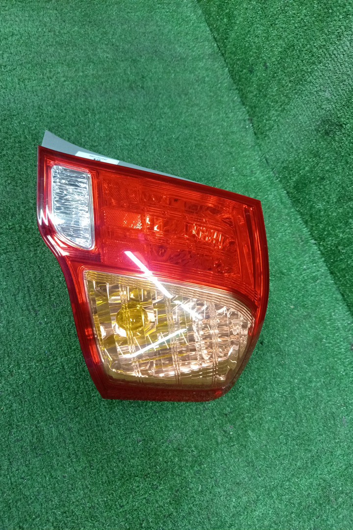 Стоп-сигнал правый задний TOYOTA COROLLA  AXIO NZE141, NZE144, ZRE142, ZRE144 1 ракурс