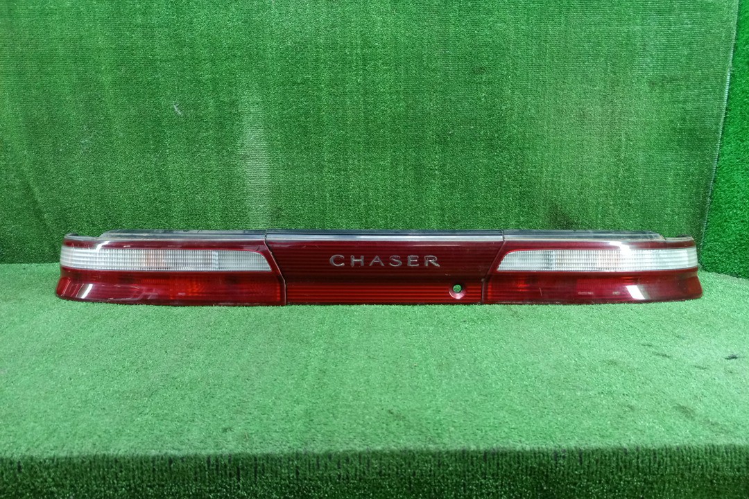 Стоп-сигнал левый задний TOYOTA CHASER GX90, JZX90, SX90, JZX91, JZX93, LX90 1 ракурс