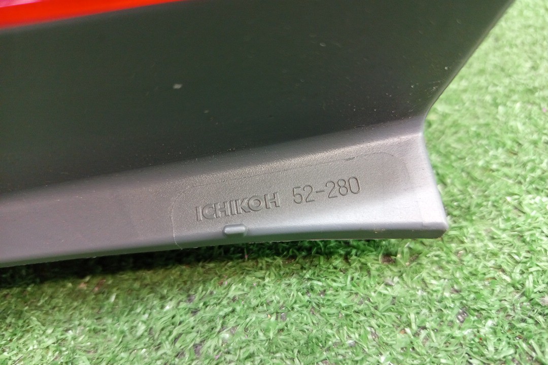 Стоп-сигнал правый задний TOYOTA PROBOX, SUCCEED NSP160V, NCP160V, NCP165V, NHP160V 4 ракурс