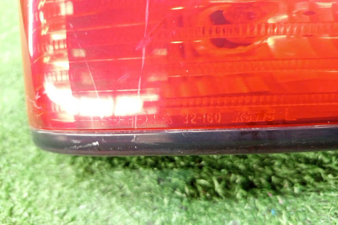 Стоп-сигнал левый задний TOYOTA CAMRY SV43, SV40, SV41, CV43, CV40 4 ракурс
