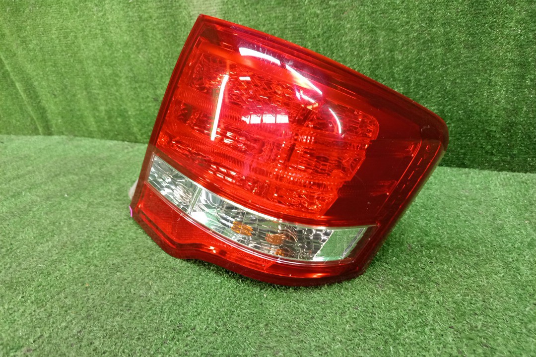 Стоп-сигнал правый задний TOYOTA COROLLA  AXIO NZE141, NZE144, ZRE142, ZRE144 2 ракурс
