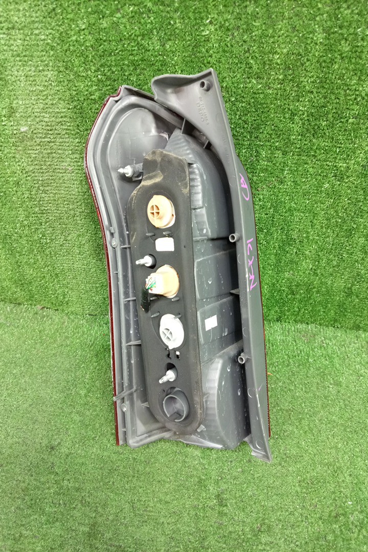 Стоп-сигнал правый задний TOYOTA PROBOX NCP51V, NCP58G, NCP55V, NCP50V, NCP59G, NLP51 2 ракурс