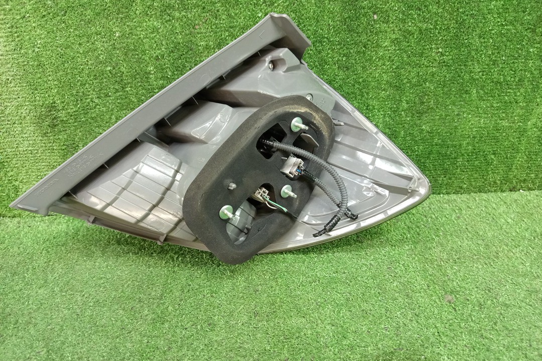 Стоп-сигнал левый задний HONDA FIT GE6, GE7, GE8, GE9 3 ракурс