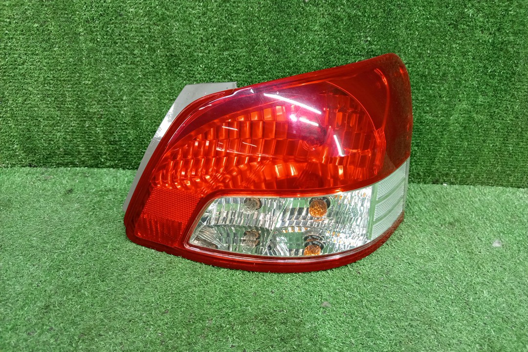 Стоп-сигнал правый задний TOYOTA BELTA NCP96, KSP90, KSP92, SCP92 1 ракурс