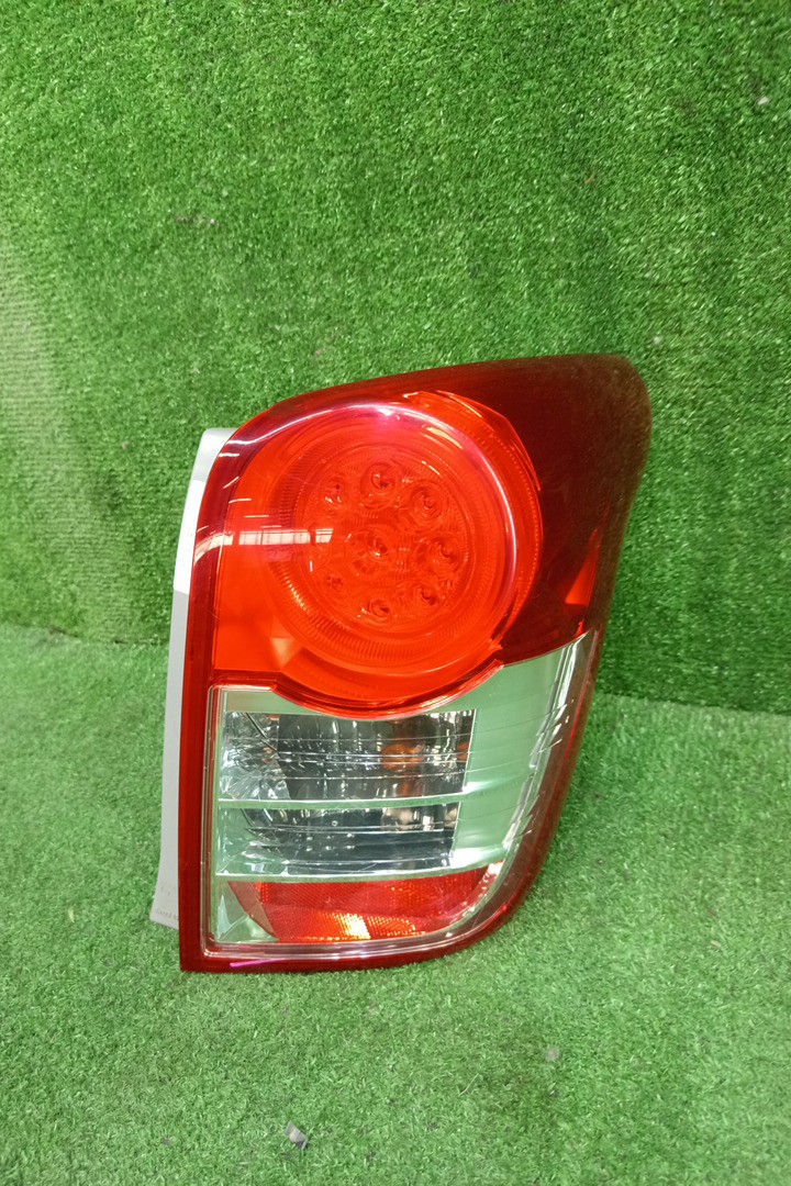 Стоп-сигнал правый задний TOYOTA COROLLA FIELDER, FIELDER ZRE144G, ZRE142G, NZE144G, NZE141G 1 ракурс