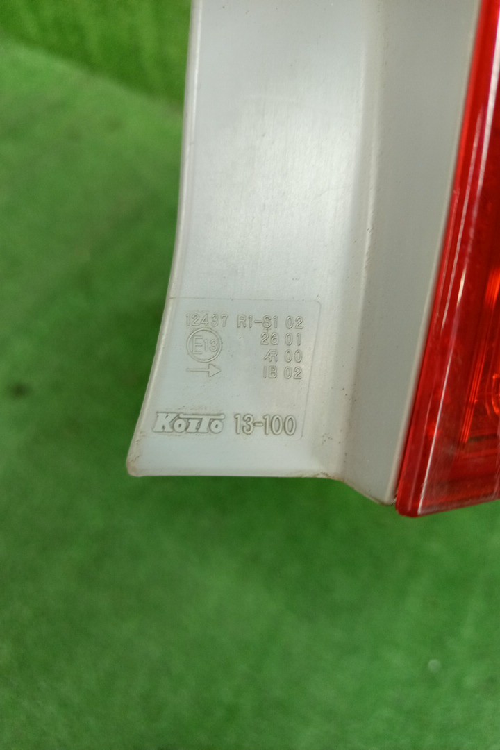 Стоп-сигнал правый задний TOYOTA COROLLA FIELDER, FIELDER ZRE144G, ZRE142G, NZE144G, NZE141G 2 ракурс