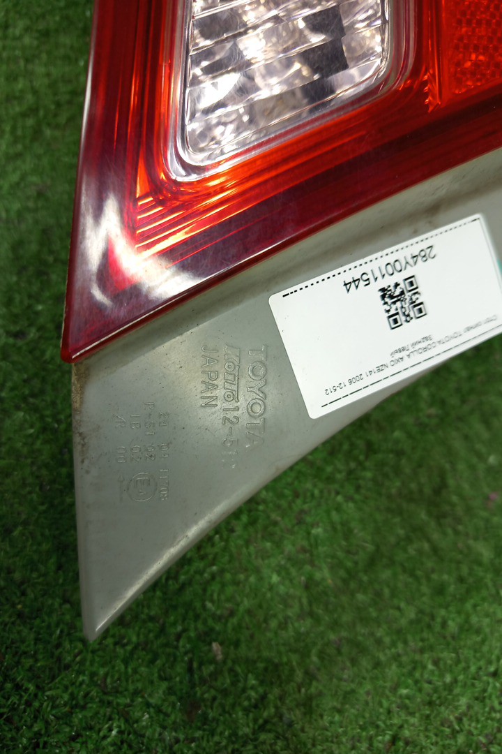 Стоп-сигнал левый задний TOYOTA COROLLA  AXIO NZE141, NZE144, ZRE142, ZRE144 3 ракурс