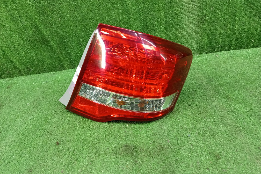 Стоп-сигнал правый задний TOYOTA COROLLA  AXIO NZE141, NZE144, ZRE142, ZRE144 1 ракурс
