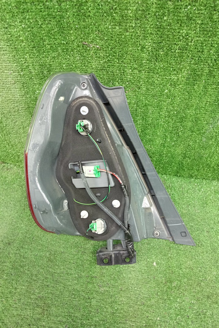 Стоп-сигнал правый задний HONDA FIT, JAZZ GD2, GD3, GD4, GD1 3 ракурс