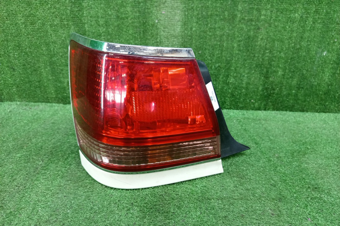Стоп-сигнал левый задний TOYOTA CROWN, CROWN ATHLETE GS171, JZS175, JZS171, JZS173, JZS179, JKS175 1 ракурс