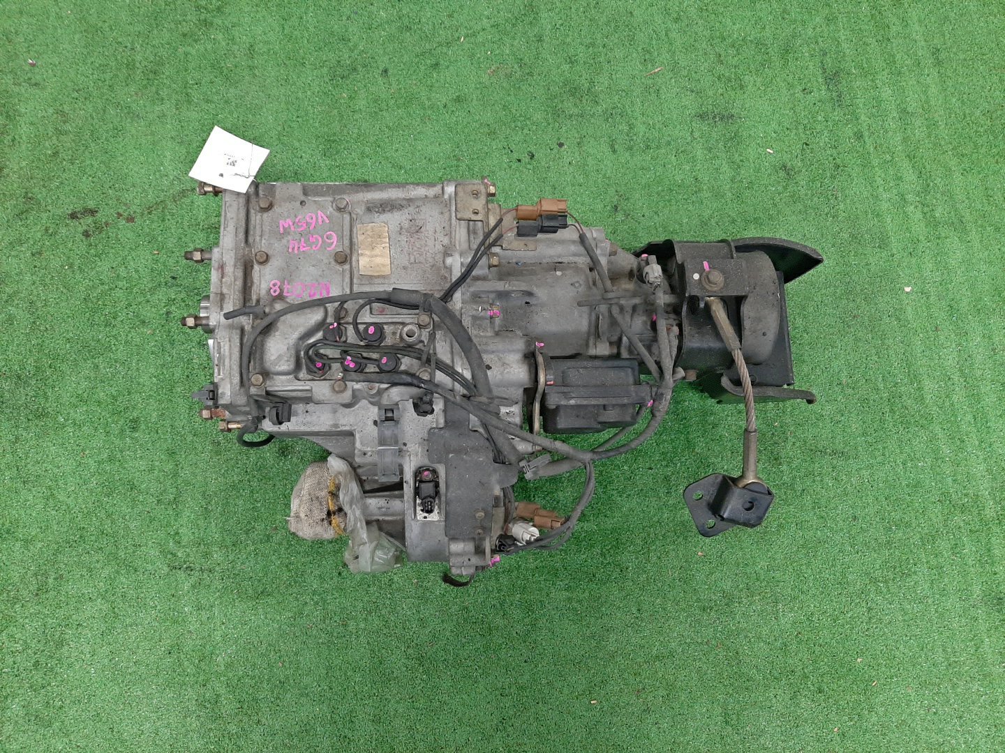 Раздатка MITSUBISHI PAJERO V65W 6G74 1 ракурс Раздатка MITSUBISHI PAJERO V65W 6G74 1 ракурс