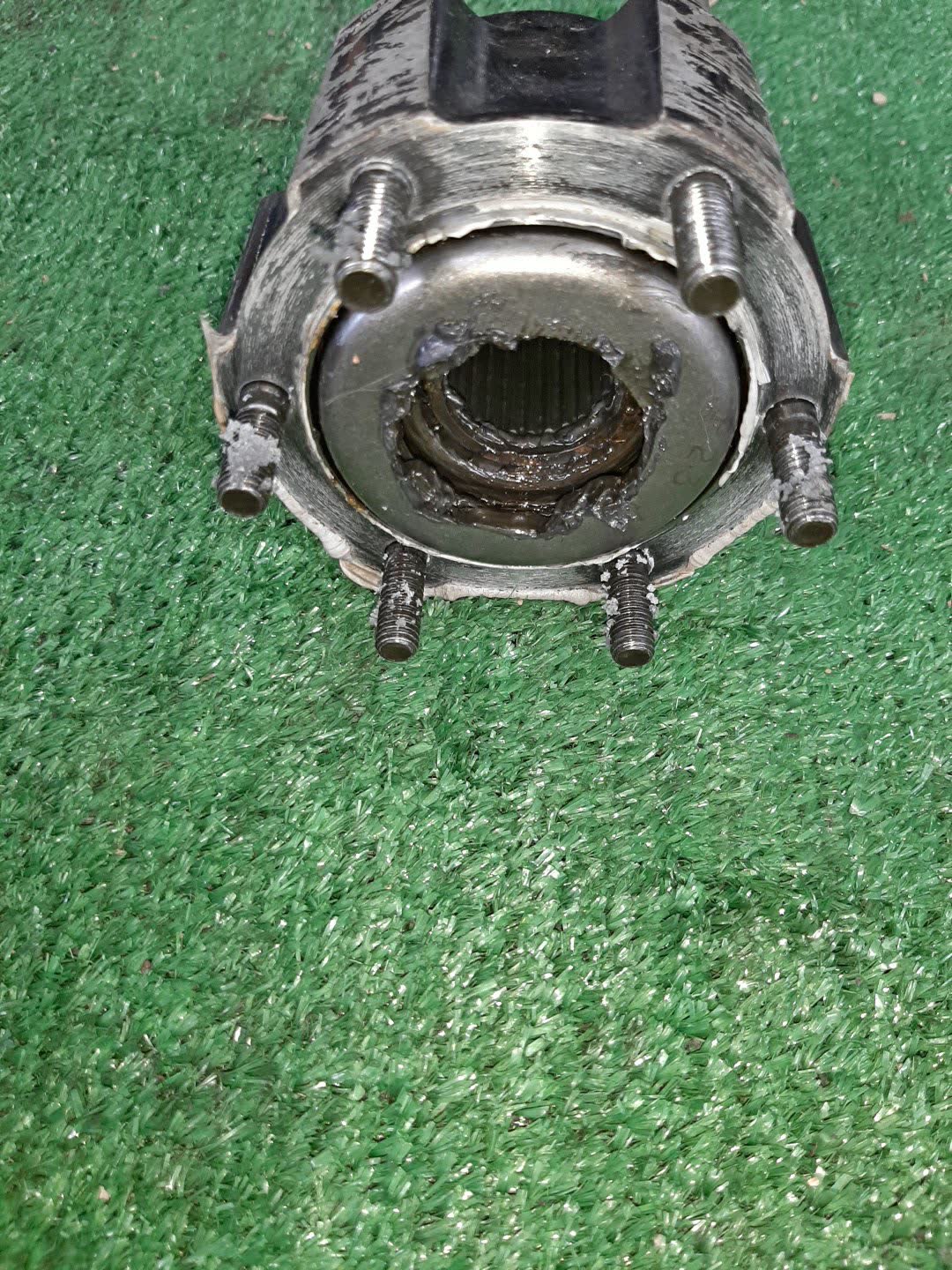 Локер передний NISSAN DATSUN D22 QD32 2 ракурс Локер передний NISSAN DATSUN D22 QD32 2 ракурс