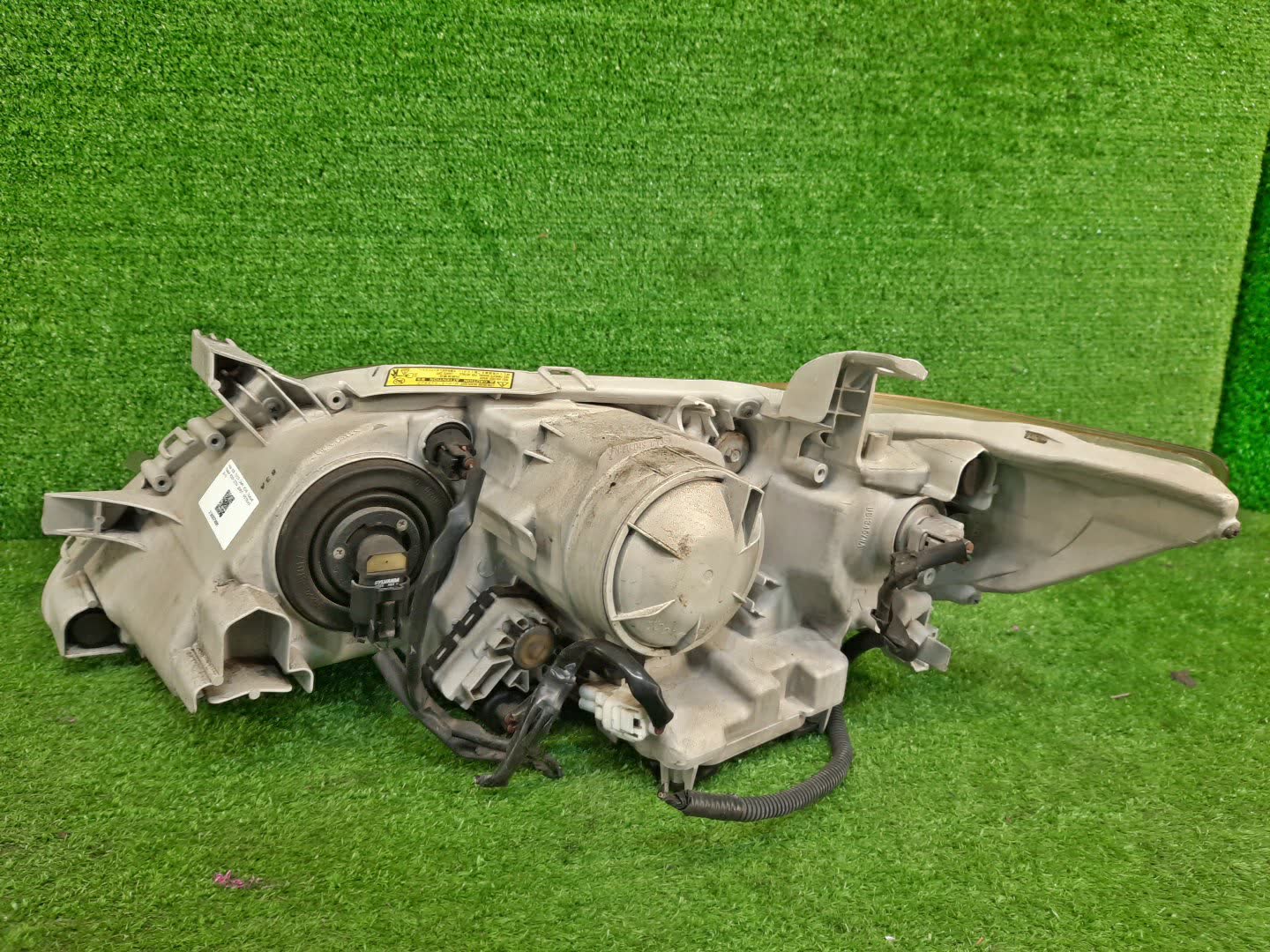 Фара правая передняя TOYOTA CAMRY, ALTIS AHV40, GSV40, ACV40, ACV45, ACV40N, ACV45N 5 ракурс