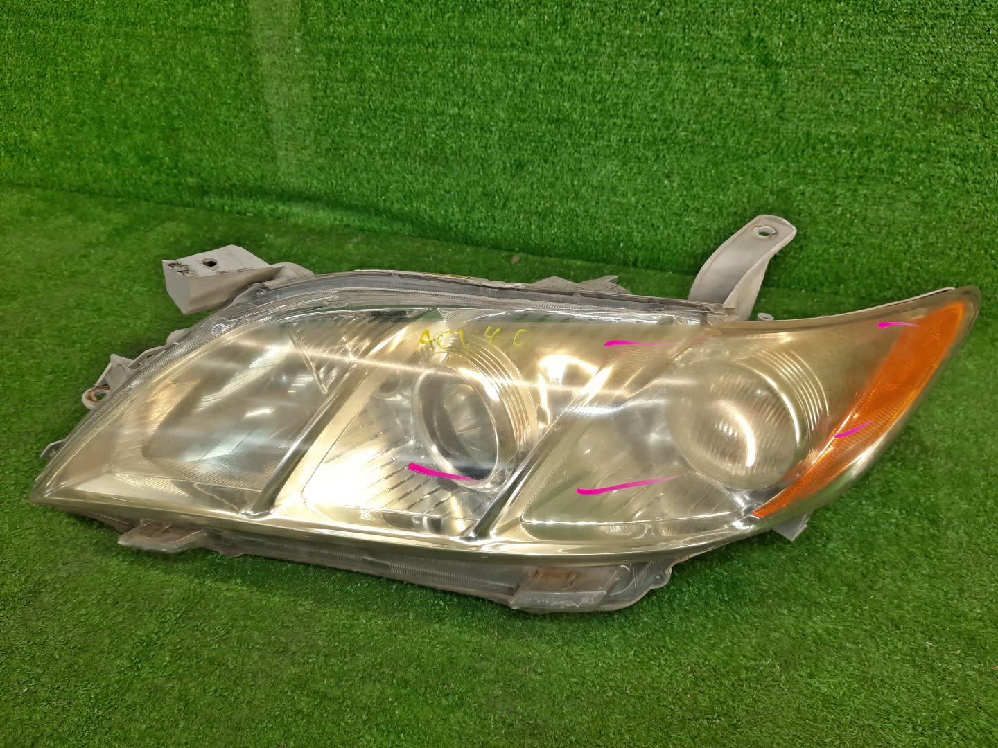 Фара левая передняя TOYOTA CAMRY, ALTIS AHV40, GSV40, ACV40, ACV45, ACV40N, ACV45N 1 ракурс