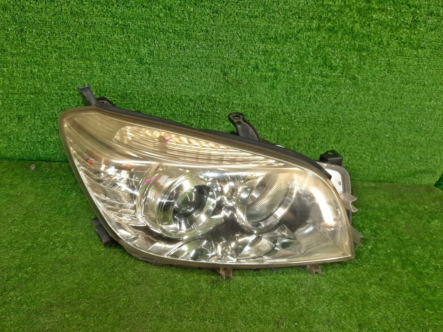 Фара правая передняя TOYOTA RAV4 ACA31W, ACA36W, ACA30W 1 ракурс