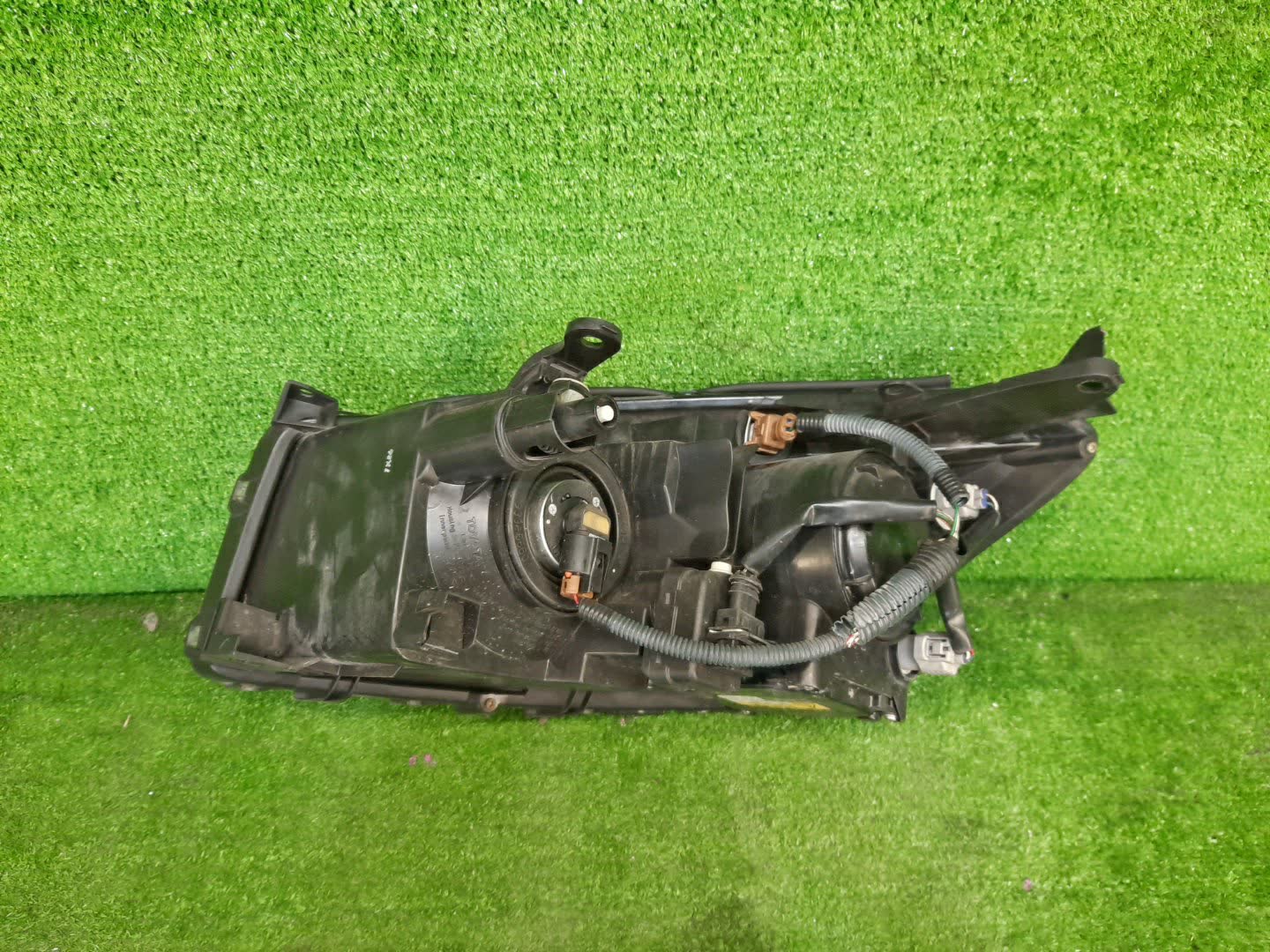 Фара правая передняя TOYOTA RAV4 ACA31W, ACA36W, ACA30W 2 ракурс