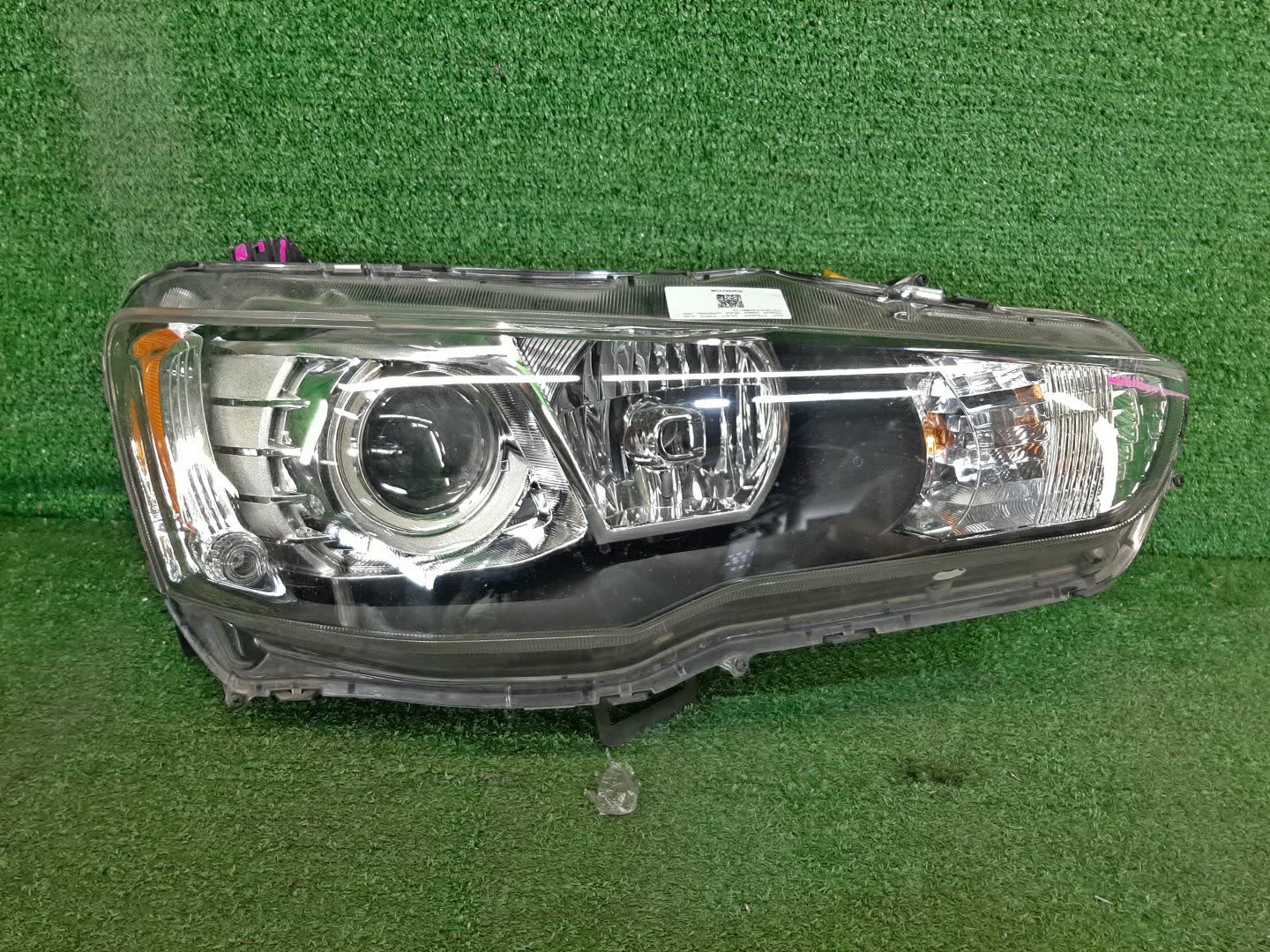 Фара правая передняя MITSUBISHI LANCER, GALANT FORTIS CY4A, CY2A, CY3A, CY6A, CX6A, CX4A, CX3A 1 ракурс