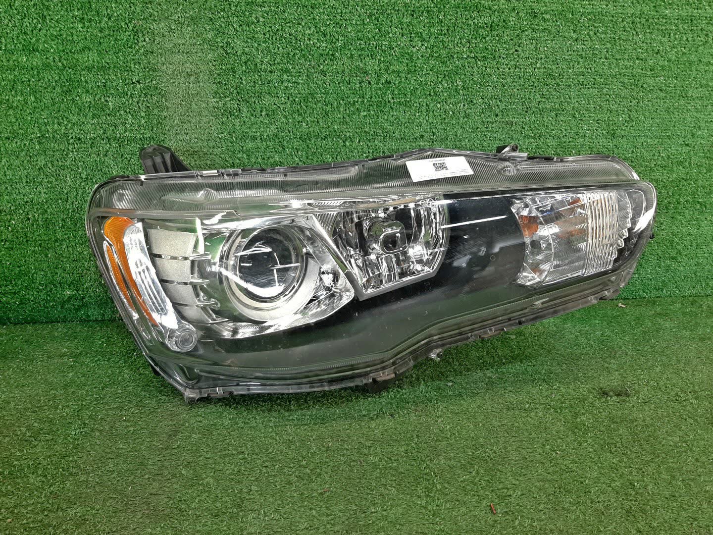 Фара правая передняя MITSUBISHI LANCER, GALANT FORTIS CY4A, CY2A, CY3A, CY6A, CX6A, CX4A, CX3A 1 ракурс