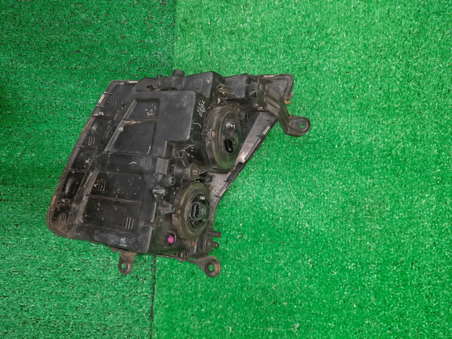 Фара левая передняя MITSUBISHI GTO Z16A 2 ракурс